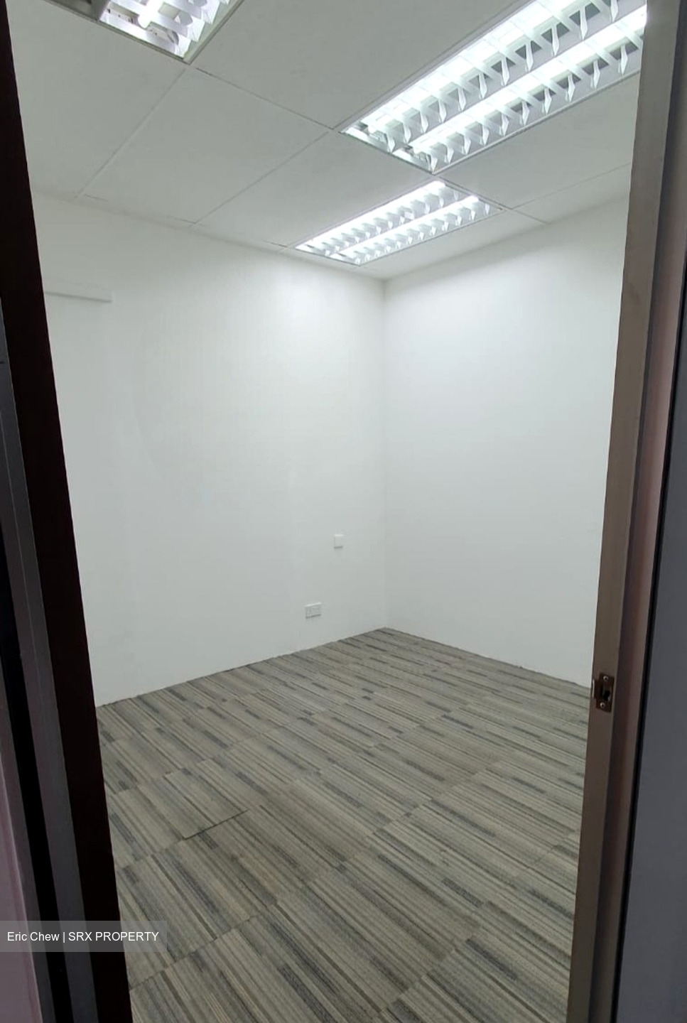 Admiralty Industrial Park (D27), Office #474720011